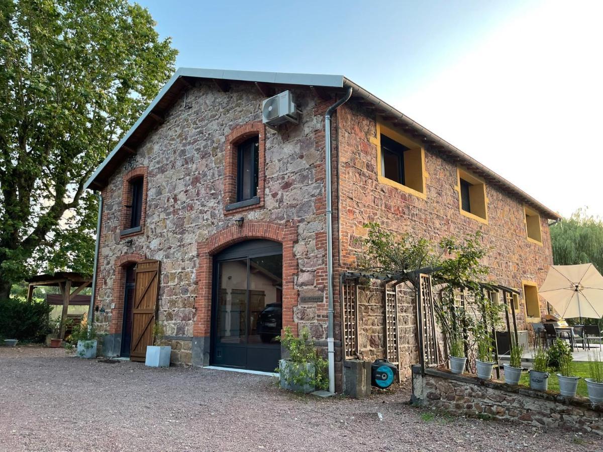 La Grange Aux Hirondelles - Appartement Complet Et Independant Commelle-Vernay Exterior foto